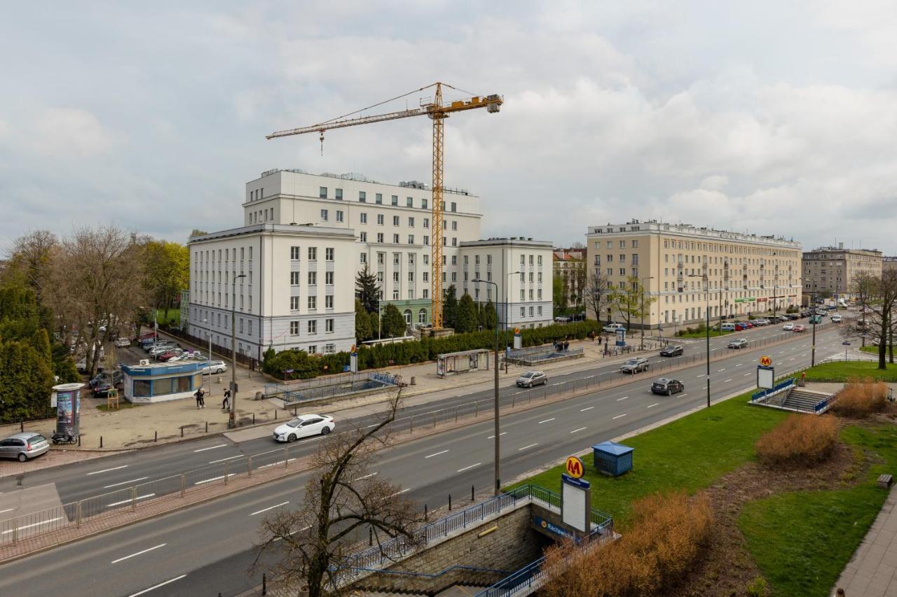 Metro Raclawicka Cozy By Renters * Warsaw