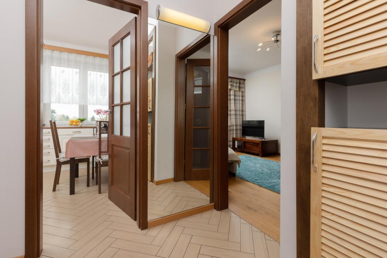 Metro Raclawicka Cozy By Renters Apartment Warsaw